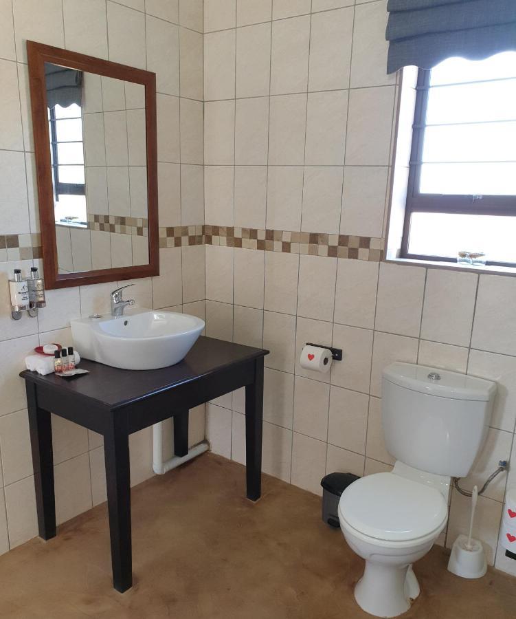 Harmony Haven Couples Retreat Apartment Amanzimtoti Exterior photo